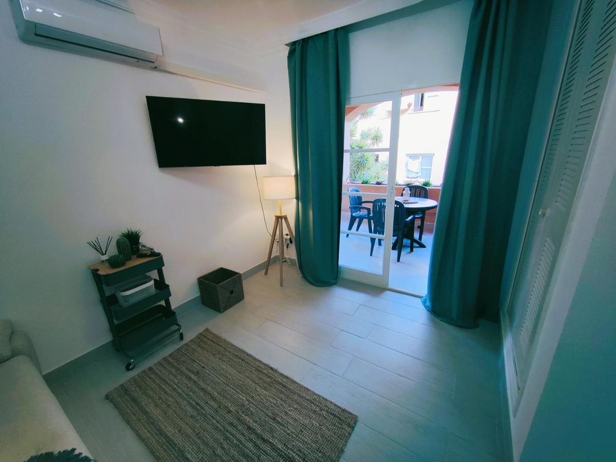 Sage Palm Apartment By Namaste Elite Malaga Bagian luar foto
